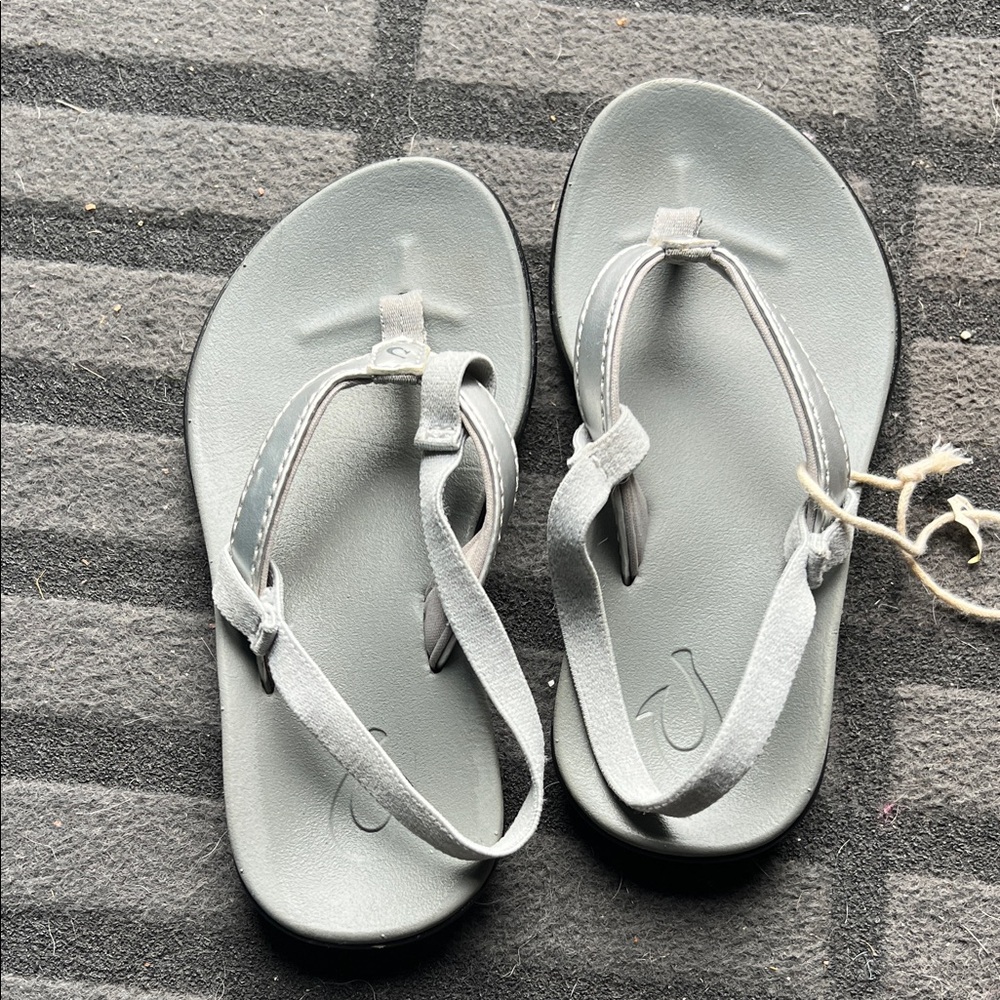 OluKai Kids Gray Sandals